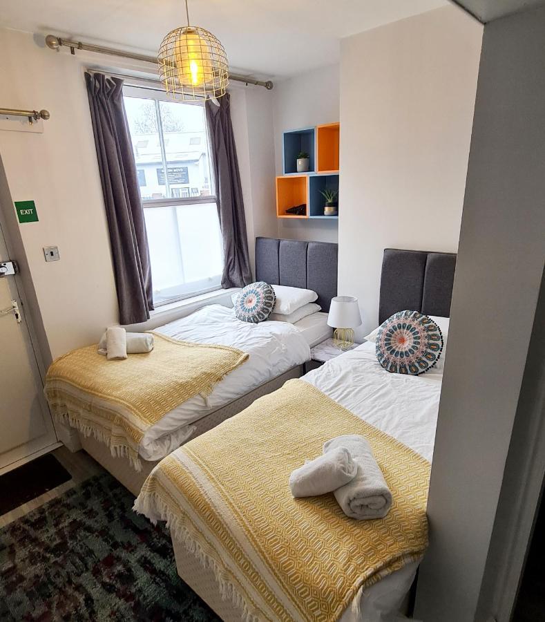 The Albert Hotel Shrewsbury Buitenkant foto